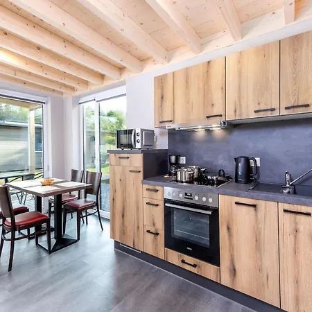 Tatil Evi Lakeside In Hallschlag, Cleaning Included *